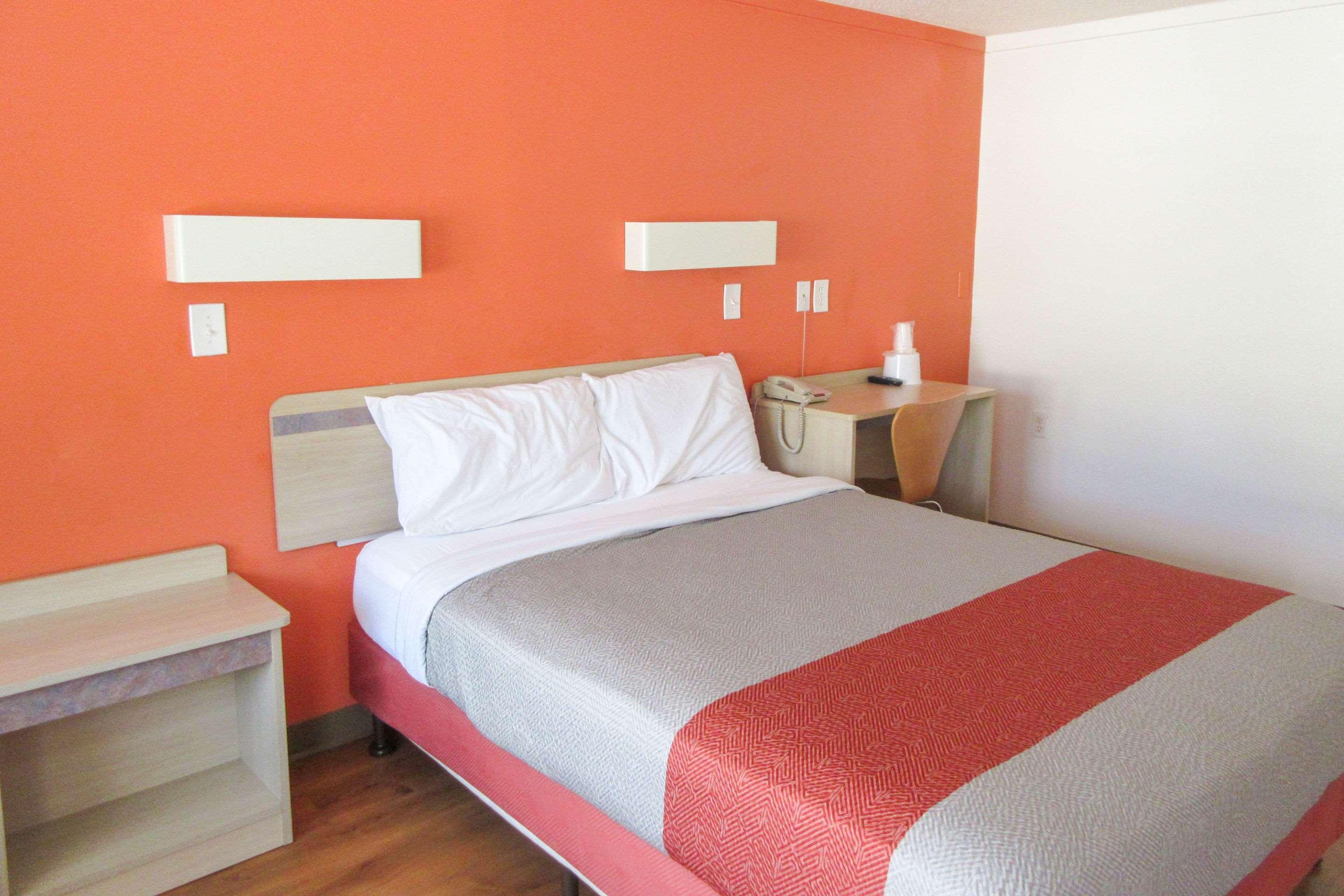 Rodeway Inn Алтуна Екстер'єр фото
